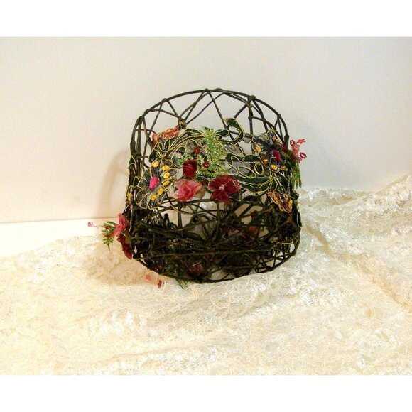 Enchanted Woodland Basket - Picture 6 of 8